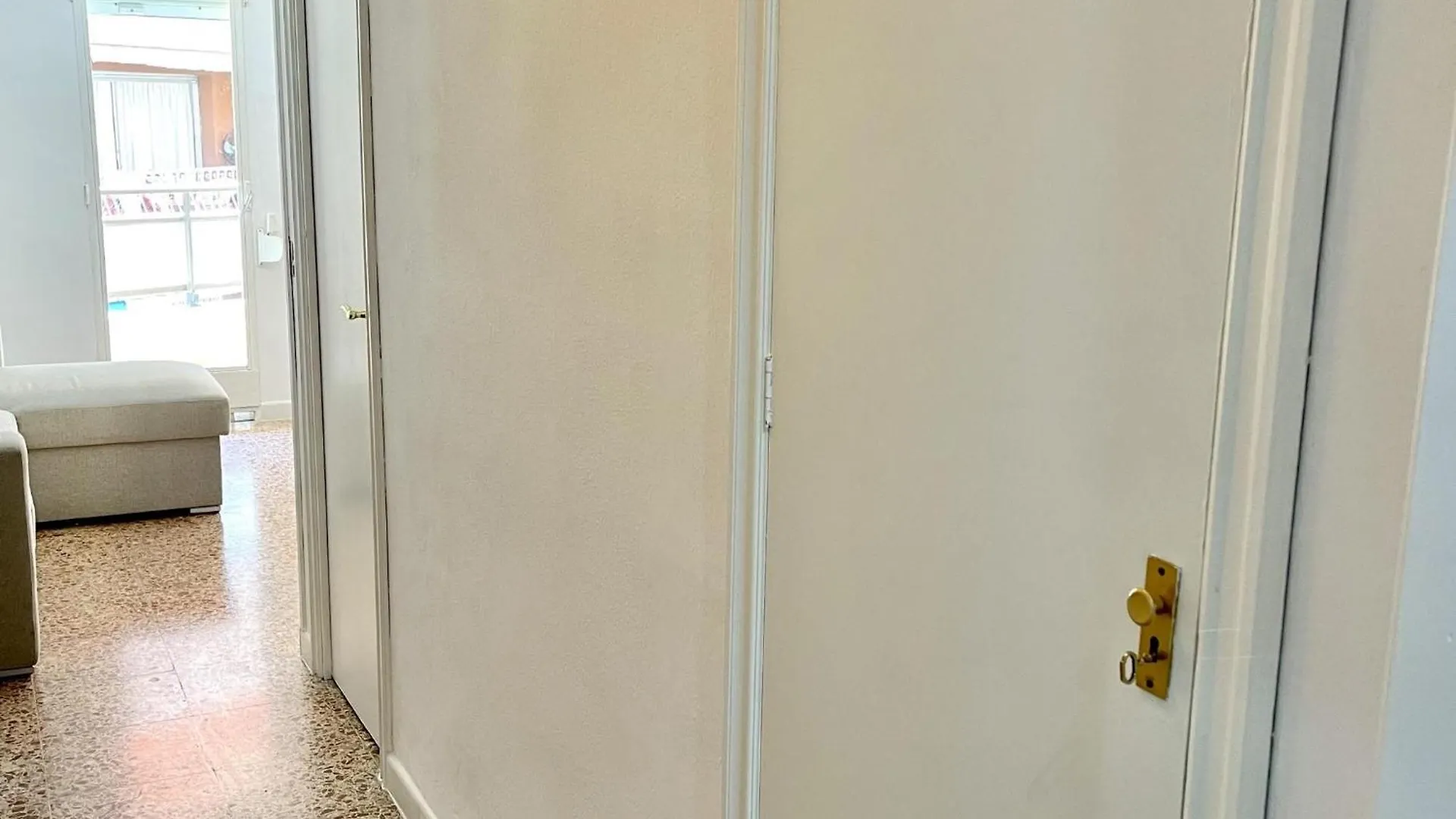 Apartment Apartbeach Cibeles Junto Playa Y Climatizado Salou Spain