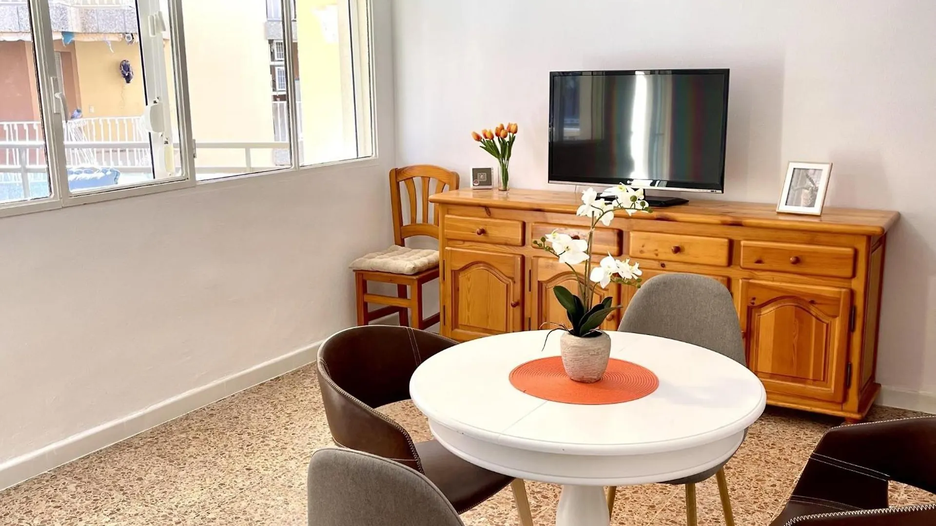 Apartbeach Cibeles Junto Playa Y Climatizado location
